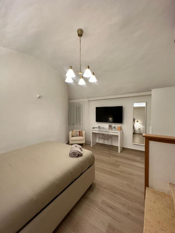 Paura Suite Apartment Неаполь Экстерьер фото