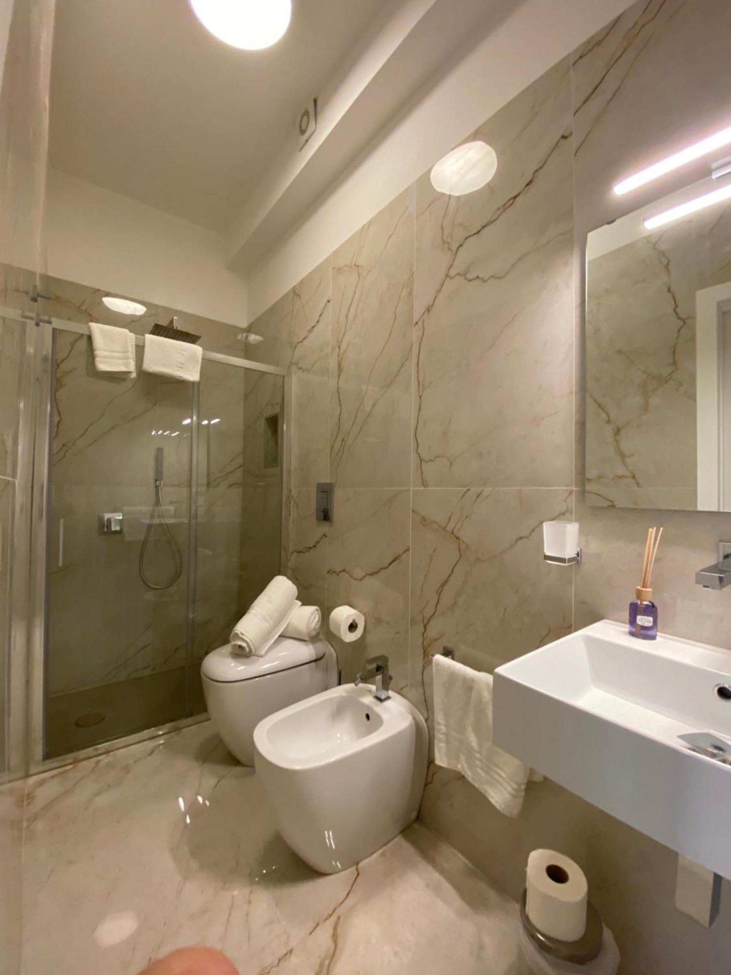 Paura Suite Apartment Неаполь Экстерьер фото